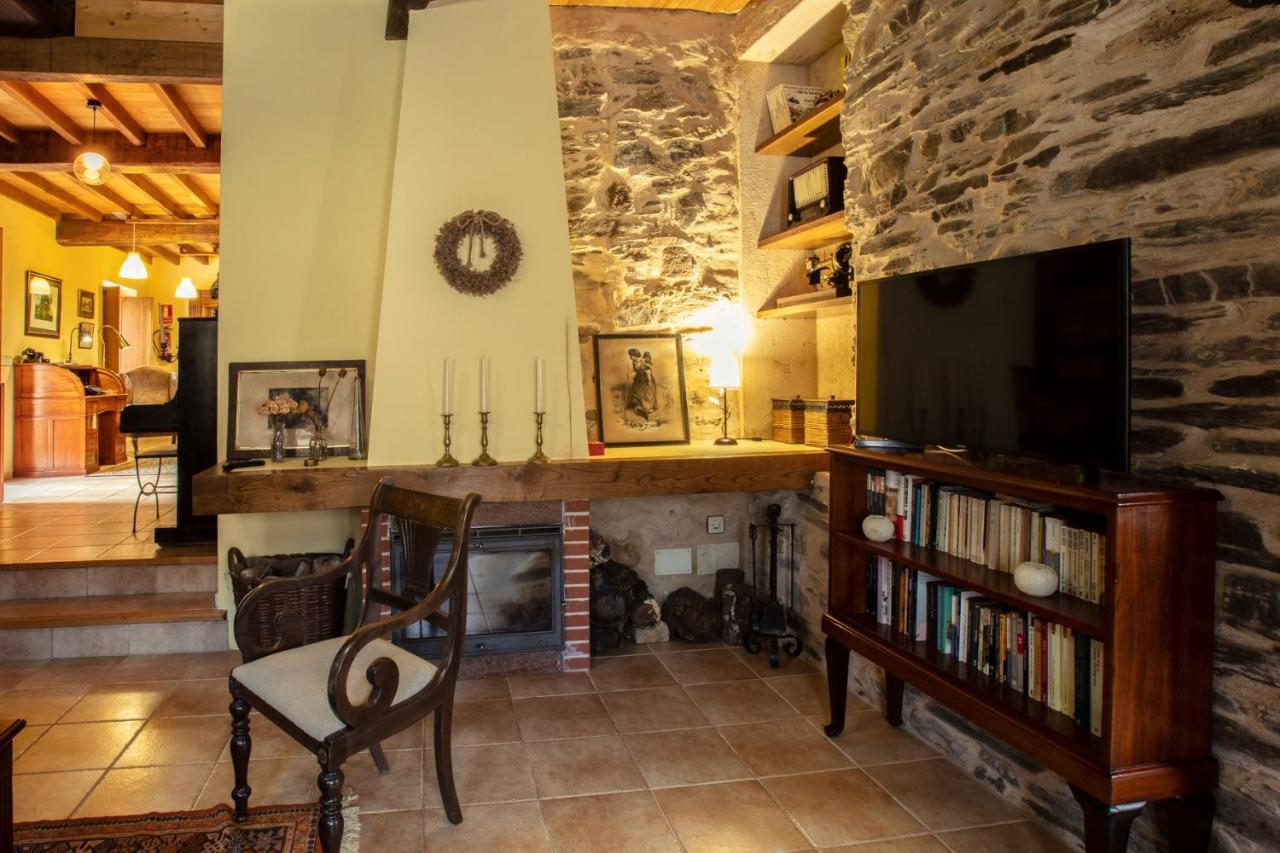 Lugar Del Rio Konuk evi Couzadoiro Dış mekan fotoğraf